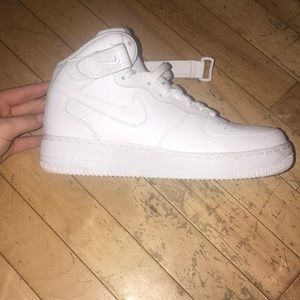 High top Air Force 1